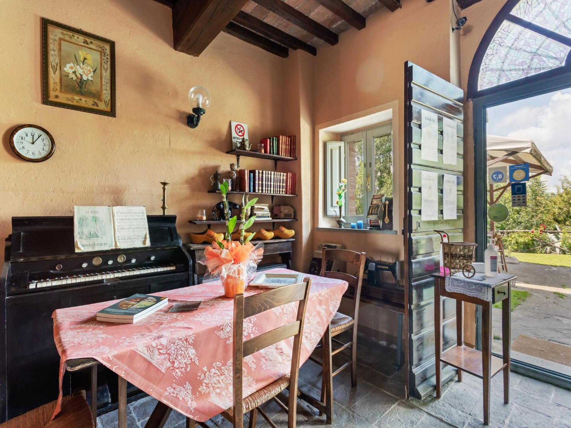 Rustic Holiday Home In Citt Di Castello With Swimming Pool Città di Castello Buitenkant foto